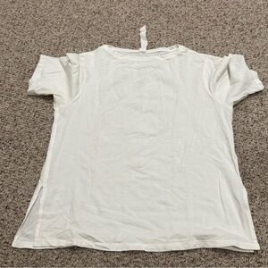 Lululemon White Short Sleeve T-Shirt